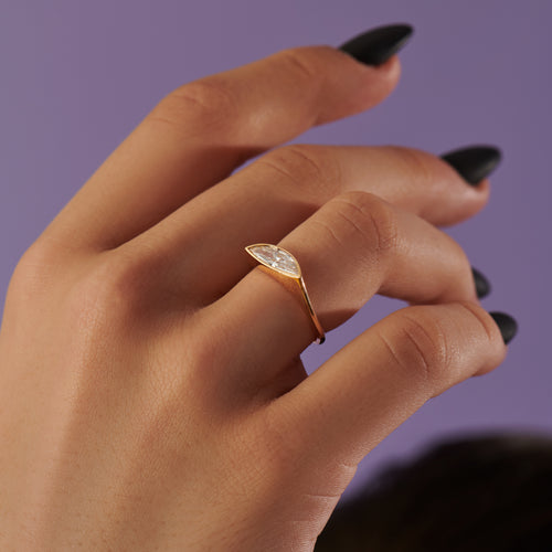 Neve-OOAK-Diamond-Signet-Engagement-Ring-artemer