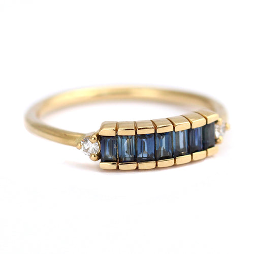 Side View Of Blue Sapphire Baguette Engagement Ring