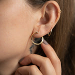 Spiral-Hoop-Earrings-with-Carre-Diamond-Earring-Pin-sparking