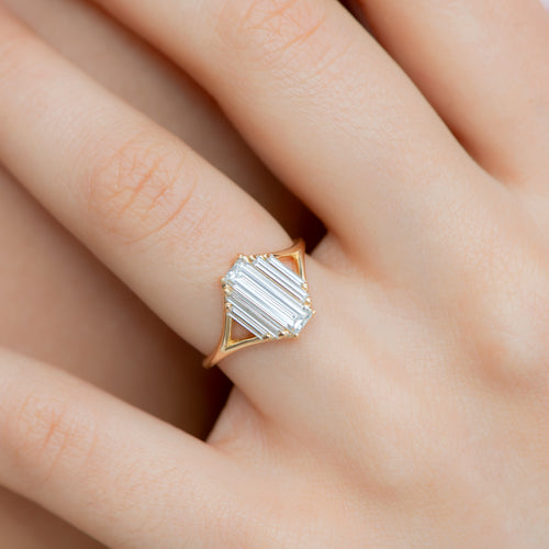 Symmetry-Engagement-ring-with-Five-Baguette-Cut-Diamonds-side-shot