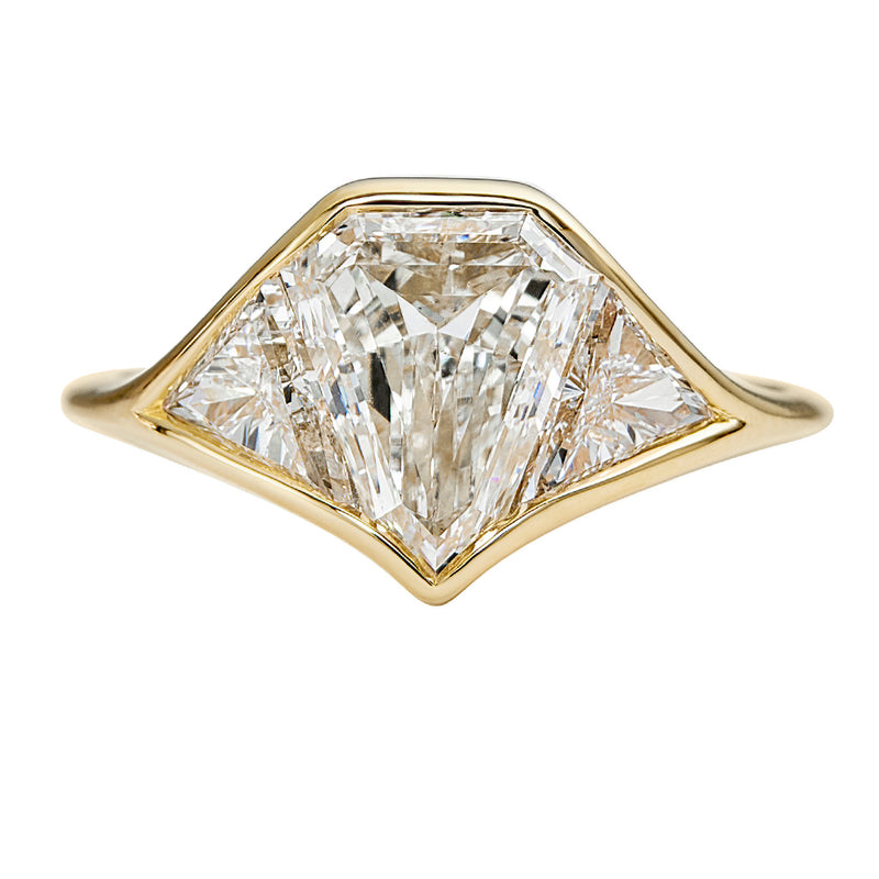 Three-Stone-Signet-Engagement-Ring-with-a-2ct-Diamond-Cut-Shield-OOAK-closeup