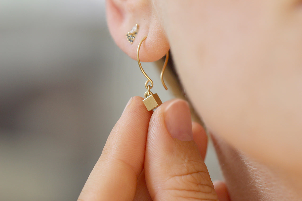 Gold Earrings ( 5mm ) - Matte Gold stud Earring - simple gold studs - –  SoundsofSilverJewelry