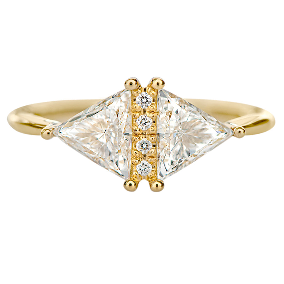 Triangle Cut Diamond Ring - One Carat – ARTEMER
