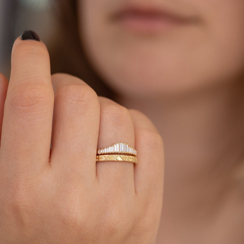 Unique Geometric Wedding Ring – ARTEMER