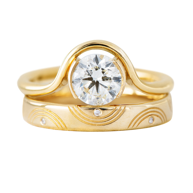 Wavy Round Diamond Engagement Ring Set - One Carat Diamond