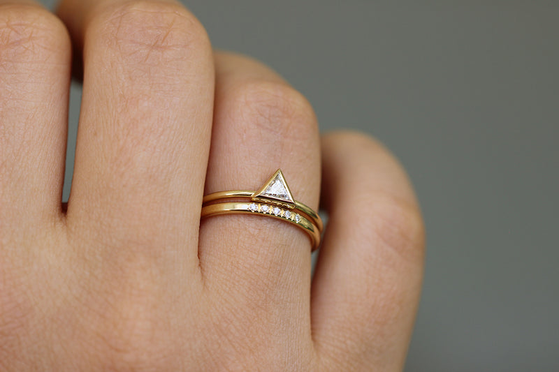 Dainty diamond ring with five 1 mm diamonds