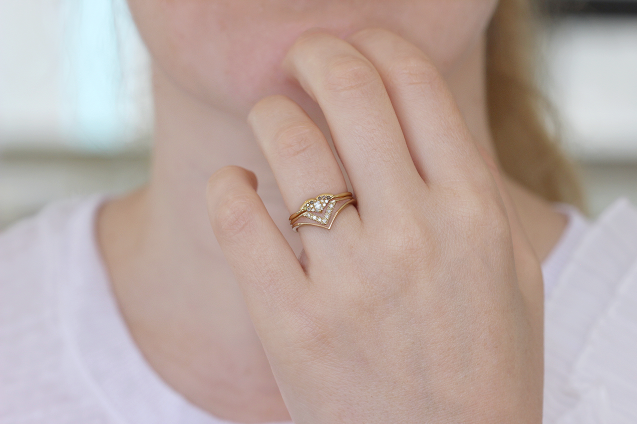 Chevron Wedding Ring V Shaped Band ARTEMER