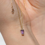 dainty-lilac-sapphire-lantern-pendant-in-solid-gold-sparking